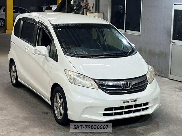 Honda FREED 2012 8821923-4