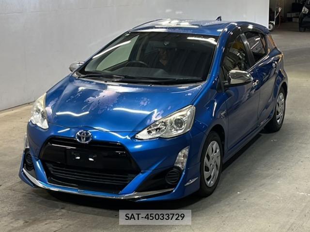 Toyota AQUA 2015 8704792-0