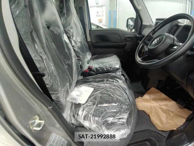 Suzuki EVERY 2026 8809836-10