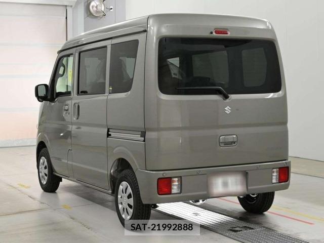 Suzuki EVERY 2026 8809836-6