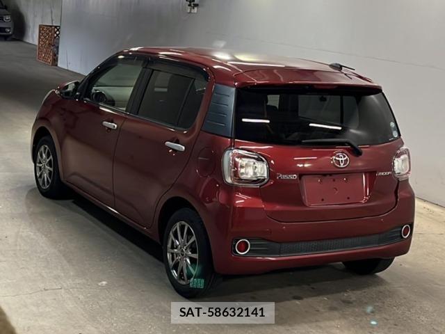 Toyota PASSO 2016 8705586-1