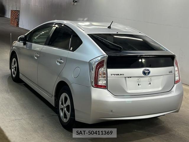 Toyota PRIUS 2013 8712292-1
