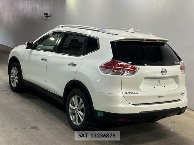 Nissan X-TRAIL 2016 8703912-1