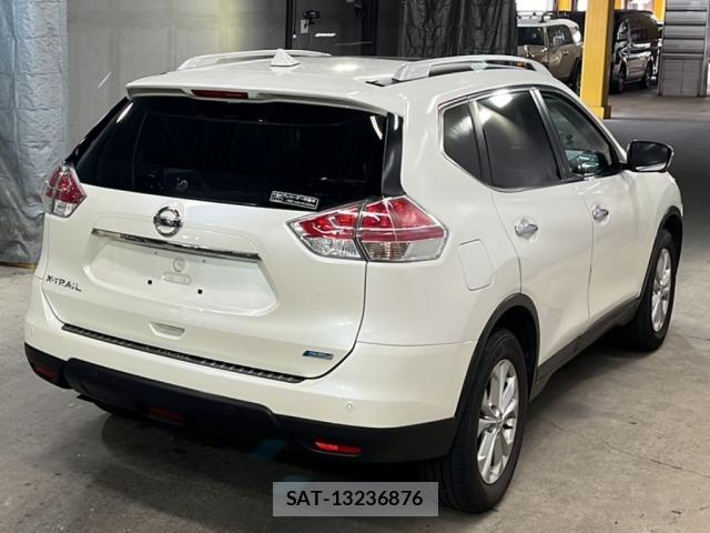 Nissan X-TRAIL 2016 8703912-5