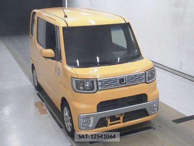 Daihatsu WAKE 2015 8678491-0