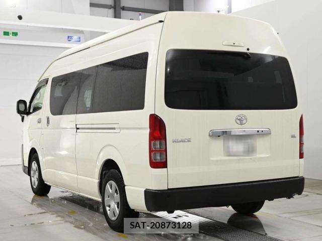 Toyota HIACE COMMUTER 2025 8905148-6