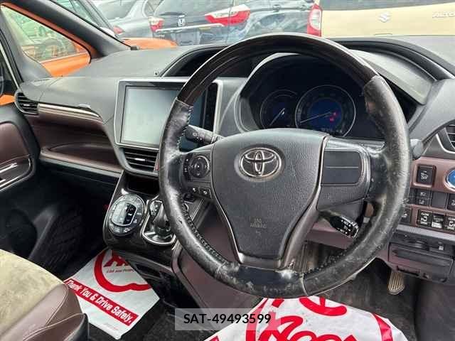 Toyota ESQUIRE 2017 8908405-3