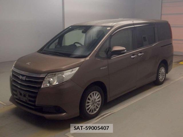Toyota NOAH 2014 8870243-0