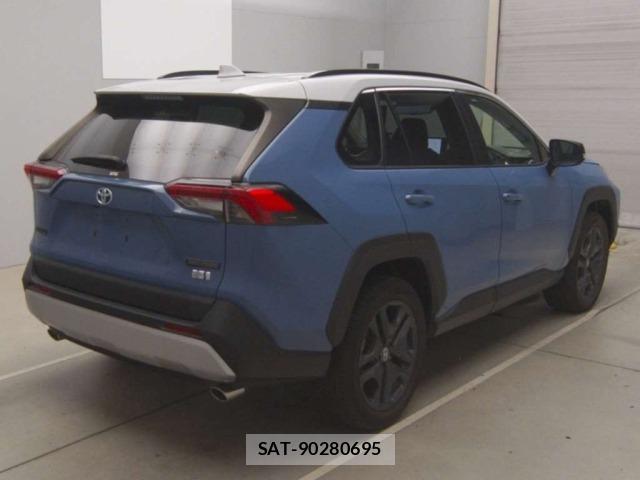 Toyota RAV4 2023 8709582-1