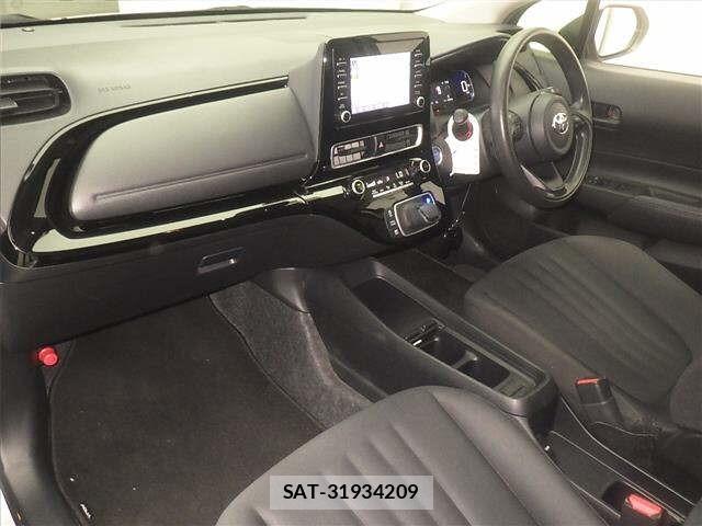 Toyota AQUA 2023 8949659-4