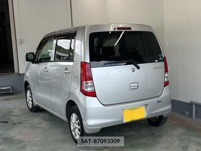 Suzuki WAGON R 2011 8920000-1