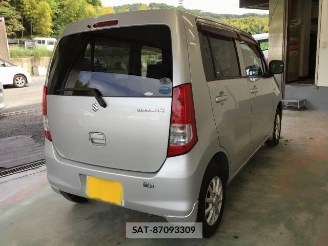 Suzuki WAGON R 2011 8920000-4