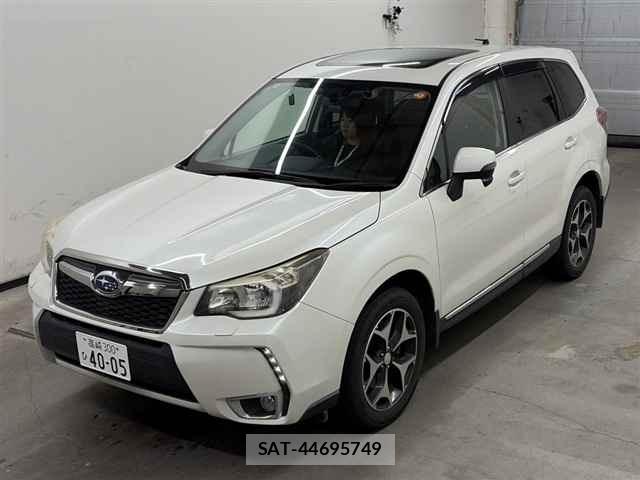 Subaru FORESTER 2014 8689444-4