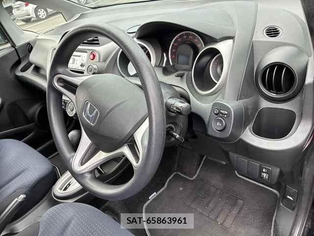 Honda FIT 2010 8862141-3