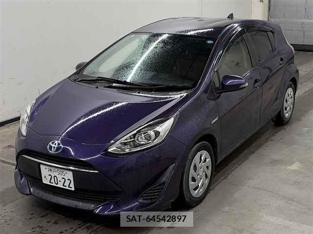 Toyota AQUA 2017 8862386-4