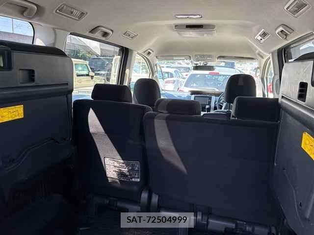 Toyota NOAH 2012 8870239-10