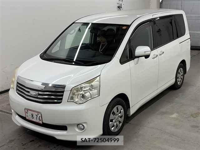 Toyota NOAH 2012 8870239-4