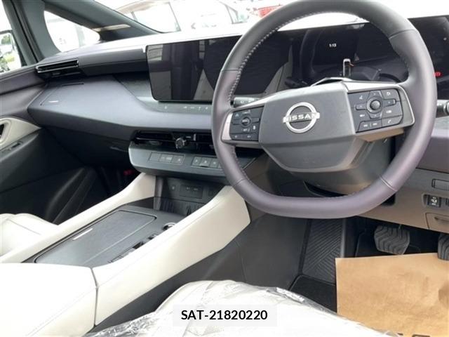 Nissan ELGRAND 2026 8689650-3