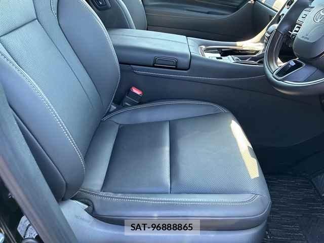 Toyota ALPHARD 2025 8906215-7