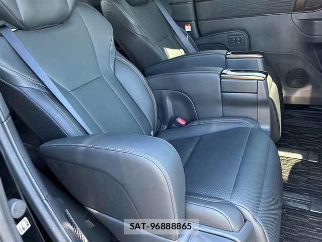 Toyota ALPHARD 2025 8906215-8