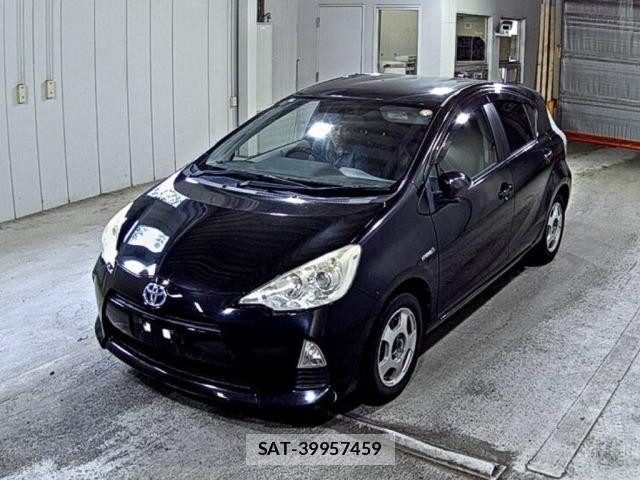 Toyota AQUA 2012 8704789-4