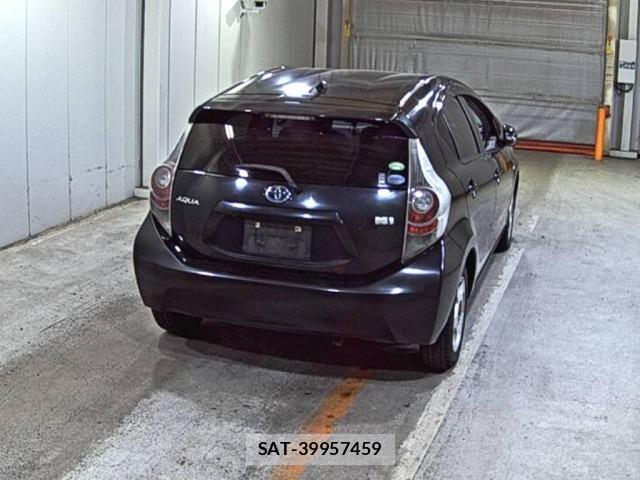 Toyota AQUA 2012 8704789-5