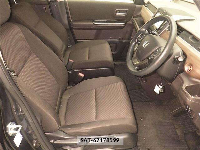 Honda FREED 2023 8716498-5