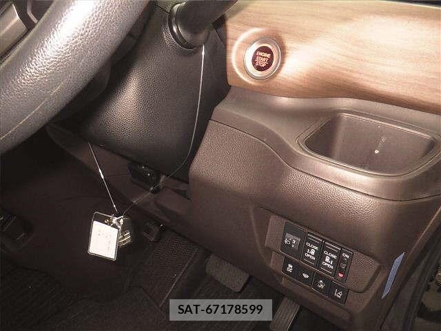 Honda FREED 2023 8716498-8