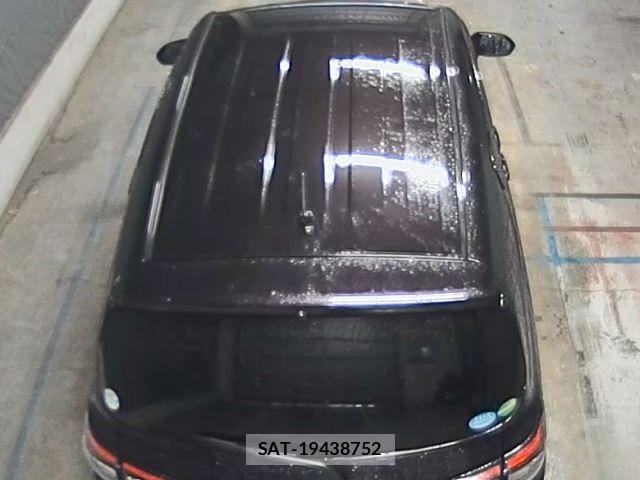 Toyota SIENTA 2018 8903100-6