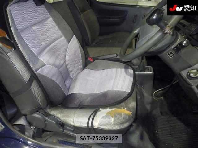 Toyota HIACE VAN 1995 8910173-6