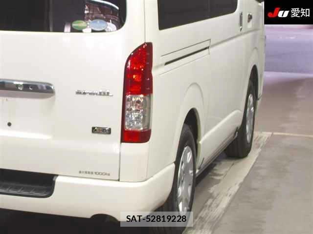 Toyota HIACE VAN 2019 8697495-8