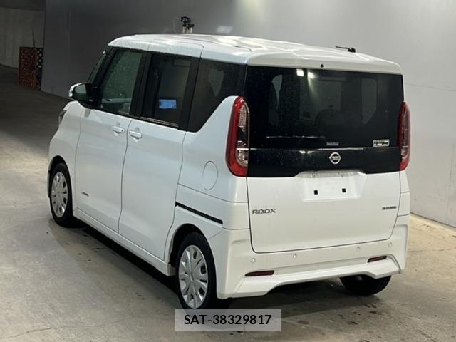 Nissan ROOX 2022 8823438-1