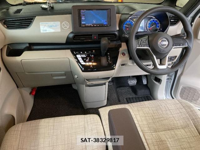 Nissan ROOX 2022 8823438-3
