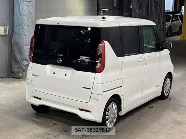 Nissan ROOX 2022 8823438-5
