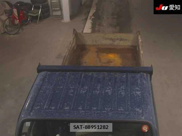 Mazda TITAN 2004 8864627-9