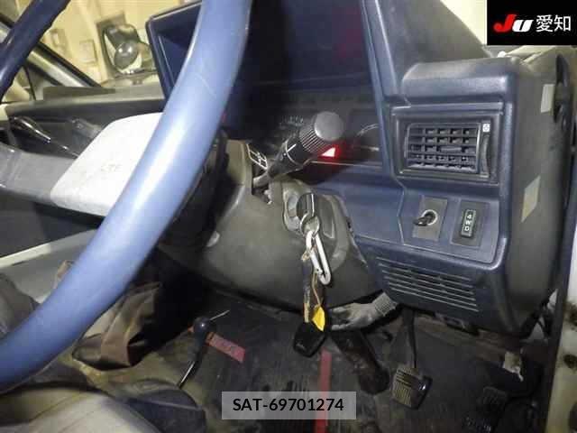 Toyota LITEACE TRUCK 1989 8862949-5