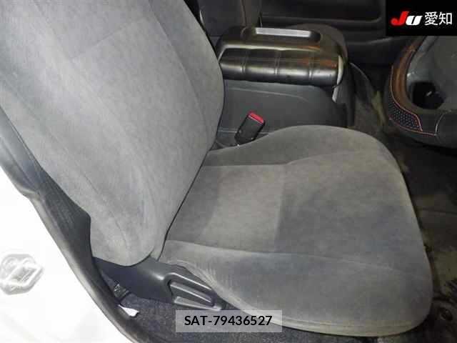 Toyota HIACE WAGON 2016 8809713-6