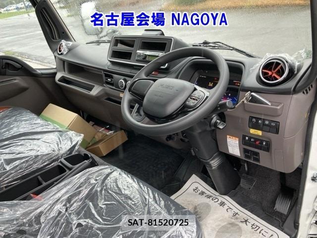 Mitsubishi CANTER 2026 8952793-4