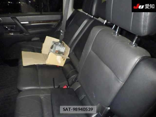 Mitsubishi PAJERO 2009 8809751-4
