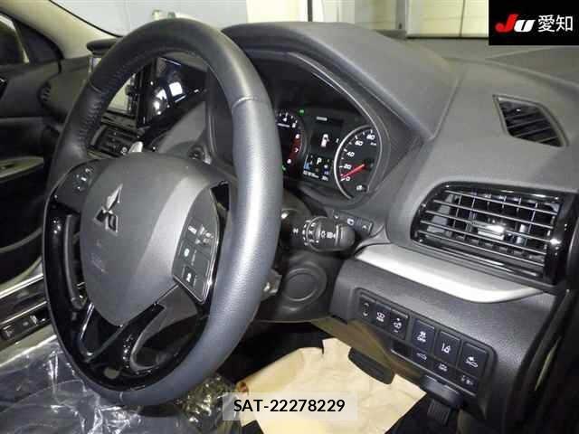 Mitsubishi ECLIPSE CROSS 2023 8786511-5