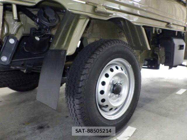 Daihatsu HIJET TRUCK 2024 8689110-9