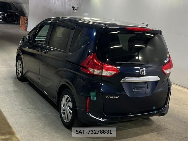 Honda FREED 2021 8821946-1