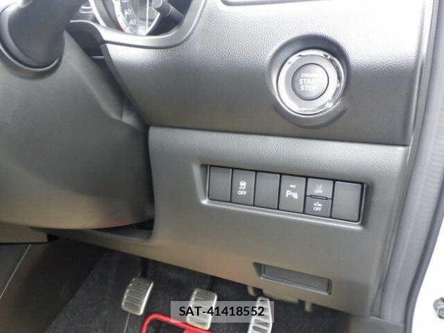 Suzuki SWIFT 2025 8692030-7