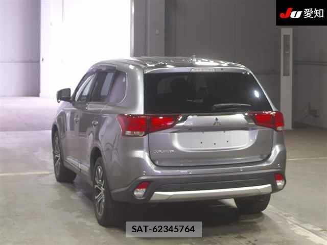 Mitsubishi OUTLANDER 2015 8807985-1