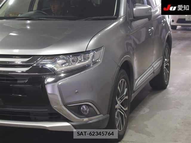 Mitsubishi OUTLANDER 2015 8807985-7