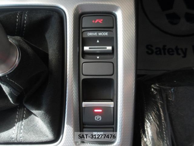 Honda CIVIC 2026 8909932-19