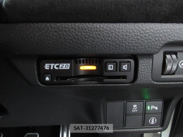 Honda CIVIC 2026 8909932-22