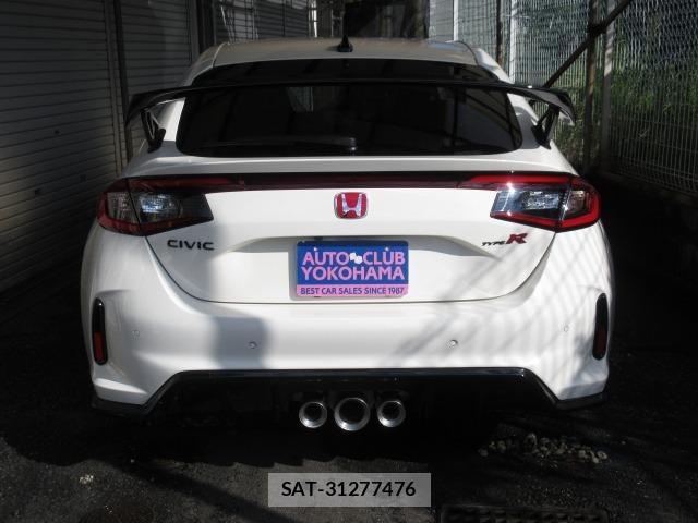 Honda CIVIC 2026 8909932-24