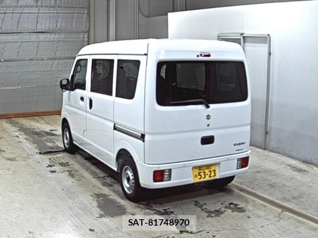 Suzuki EVERY 2026 8851785-1