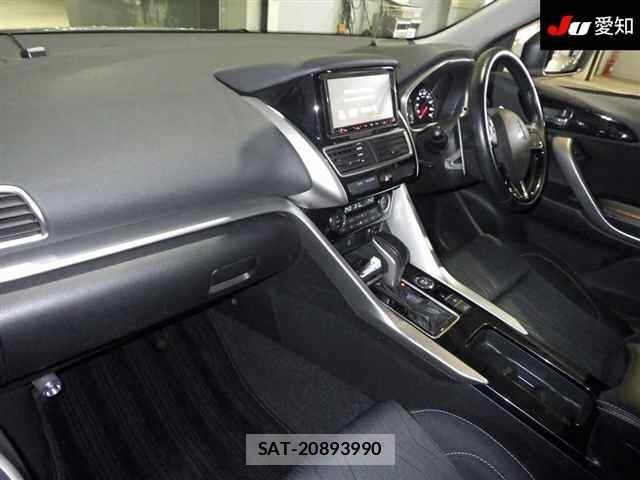 Mitsubishi ECLIPSE CROSS 2018 8786513-3